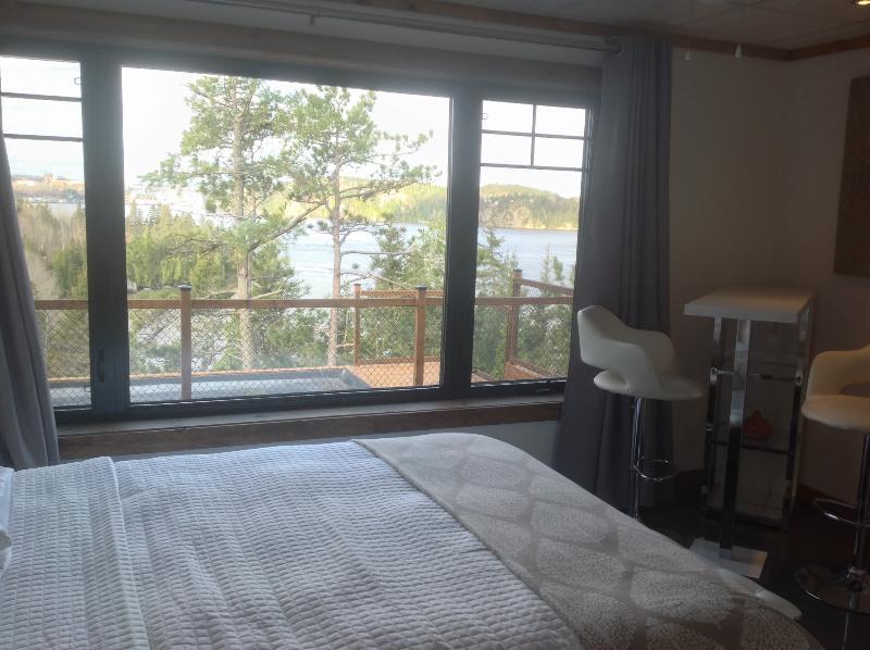 Gite Du Haut Des Arbres Saguenay Exterior photo